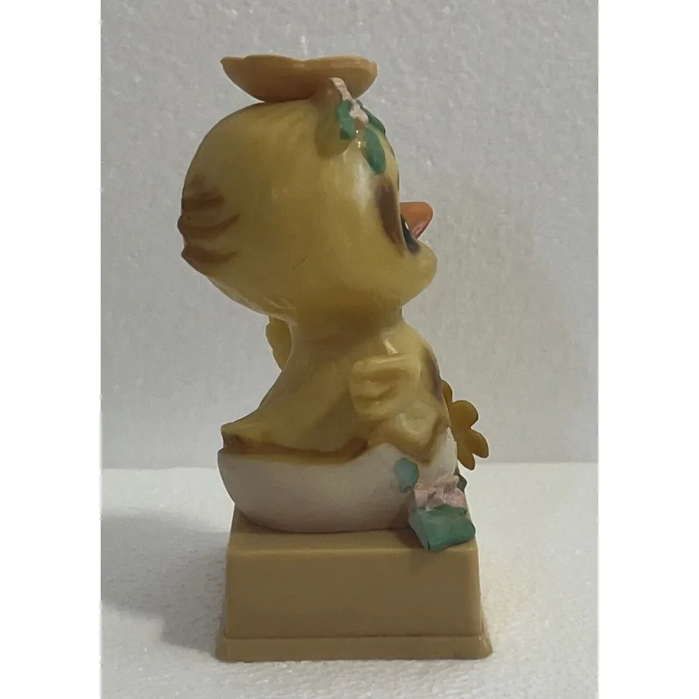Wilton 1972 Happy Birthday Vintage Chic‎ Cake Topper Figurine Made In Hong Kong
